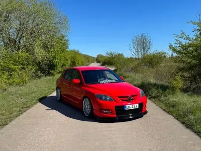 Gebraucht Mazda 3 260 PS (191 kW) 2007 Rot Limousine
