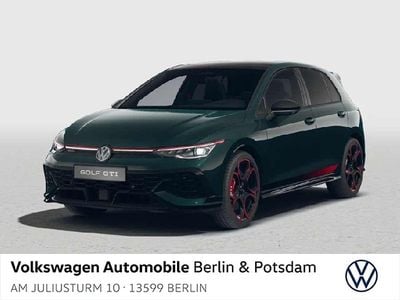 Neu VW Golf Edition 325 PS (239 kW) 2025 Grün (dark moss green metallic / schwarz uni) Coupé