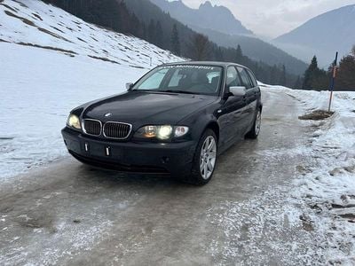 Schwarz Gebraucht 2003 BMW 330 Kombi | 2.500 € (Superpreis)