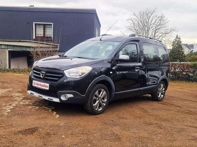 Gebraucht Dacia Dokker Stepway 116 PS (85 kW) 2017 Perlmuttschwarz Van / Kleinbus