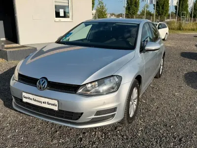 Gebraucht VW Golf VII 105 PS (77 kW) 2015 Silber Limousine
