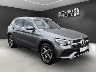 Gebraucht Mercedes GLC300e AMG 320 PS (235 kW) 2021 Grau SUV