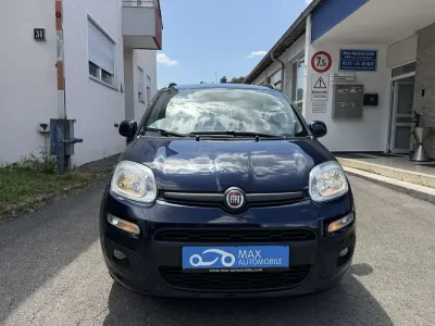 Gebraucht Fiat Panda Lounge 86 PS (63 kW) 2013 Colore esterno (blau) Kleinwagen