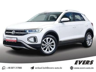 Second-hand VW T-Roc Style 150 CP (110 kW) 2024 Alb SUV