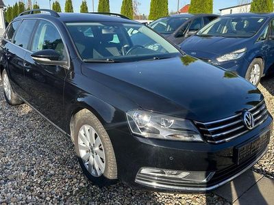 Schwarz Gebraucht 2014 VW Passat Comfortline Kombi | 7.590 € (Fairer Preis)