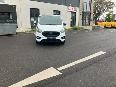 Usata Ford Transit Custom 130 CV (95 kW) 2022 Bianco Station wagon
