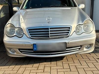 Mercedes C180