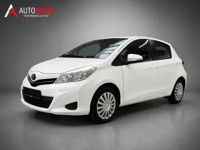 Używany Toyota Yaris 99 KM (72 kW) 2012 Biały Hatchback