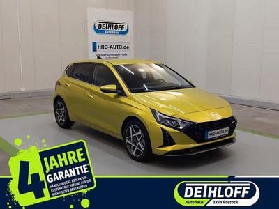 Gebraucht Hyundai i20 120 PS (88 kW) 2024 Grün Limousine