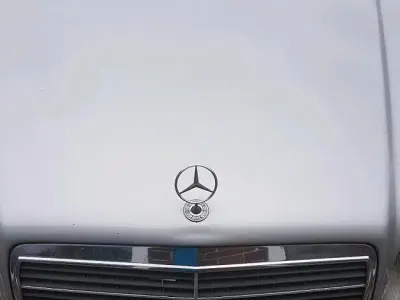 Gebraucht Mercedes 300 180 PS (132 kW) 1992 Silber Coupé