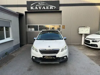 Używany Peugeot 2008 Style 82 KM (60 kW) 2016 Biały SUV