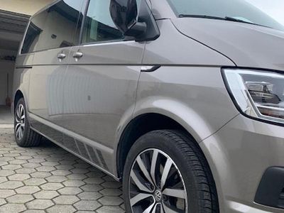 Gebraucht VW Multivan Edition 204 PS (150 kW) 2017 Beige Van / Kleinbus