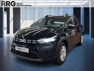 Gebraucht Dacia Sandero Essentiel 91 PS (66 kW) 2024 Perlmutt schwarz SUV