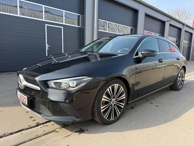 Gebraucht Mercedes CLA200 Shooting Brake Progressive 163 PS (119 kW) 2021 Schwarz Kombi