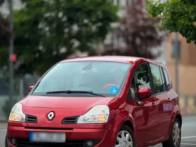 Gebraucht Renault Modus 100 PS (73 kW) 2008 Rot Van / Kleinbus