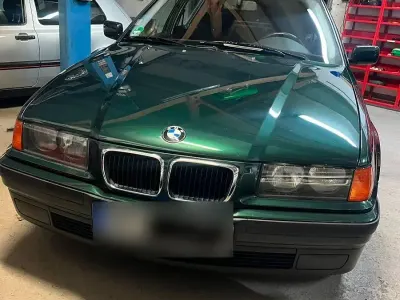 Gebraucht BMW 316 102 PS (75 kW) 1998 Grün Limousine