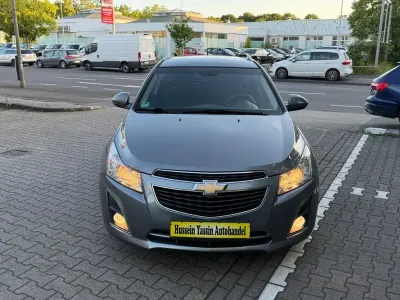 Gebraucht Chevrolet Cruze LT 140 PS (102 kW) 2013 Grau Kombi