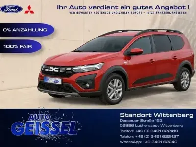 Gebraucht Dacia Jogger Expression 110 PS (80 kW) 2023 Terrakottabraun Van / Kleinbus