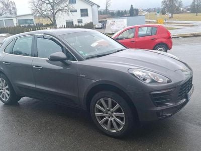 Gebraucht Porsche Macan 258 PS (189 kW) 2015 Grau SUV