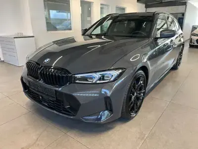 Gebraucht BMW 320 Comfort Edition 190 PS (139 kW) 2024 Schwarz Kombi