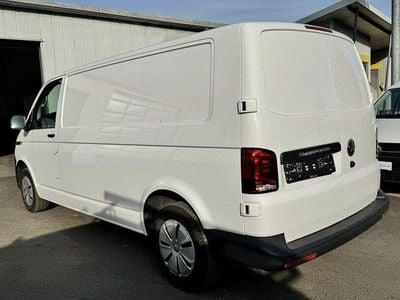 Usata VW Transporter 150 CV (110 kW) 2024 Bianco Furgone