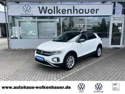 Gebraucht VW T-Roc 110 PS (80 kW) 2023 Weiß SUV