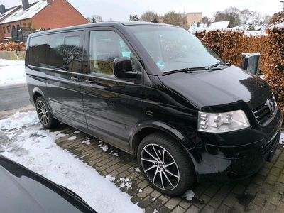 Schwarz Gebraucht 2006 VW Multivan Van | 8.900 € (Guter Preis)