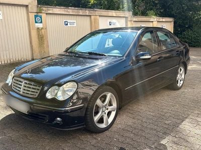 Gebraucht Mercedes 180 Sport Edition 143 PS (105 kW) 2007 Schwarz Limousine