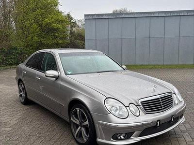 Second-hand Mercedes E36 AMG 150 CP (110 kW) 2003 Gri Berlinǎ