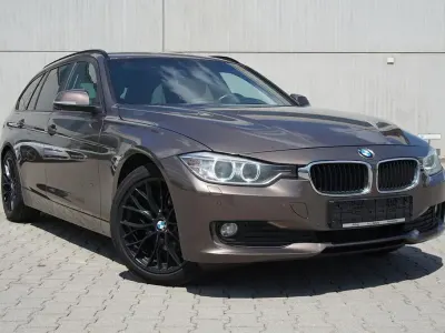 Gebraucht BMW 320 Performance 184 PS (135 kW) 2013 Sparkling bronze metallic Kombi