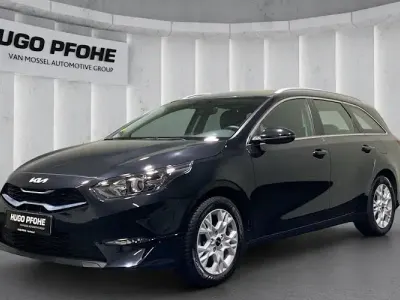 Gebraucht Kia Ceed Sportswagon Vision 120 PS (88 kW) 2023 Schwarz Kombi