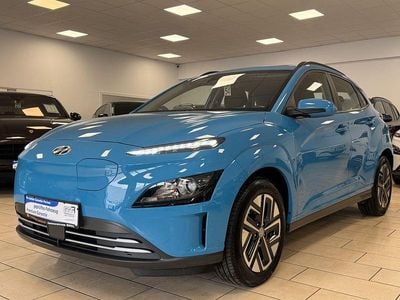 Gebraucht Hyundai Kona Select 100 kW (136 PS) 2023 Blau SUV