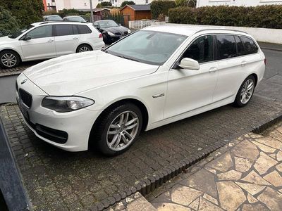 Gebraucht BMW 520 184 PS (135 kW) 2012 Weiß Kombi