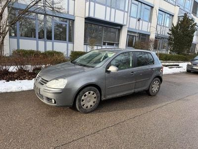 Grau Gebraucht 2004 VW Golf Sportline Limousine | 1.900 € (Guter Preis)