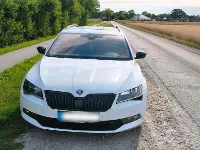 Gebraucht Skoda Superb SportLine 190 PS (139 kW) 2019 Weiß Kombi