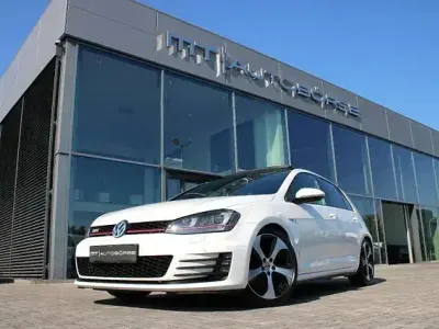Gebraucht VW Golf VII GTI 220 PS (161 kW) 2015 Weiß Limousine