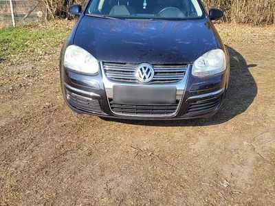 Gebraucht VW Jetta 102 PS (75 kW) 2005 Schwarz Limousine