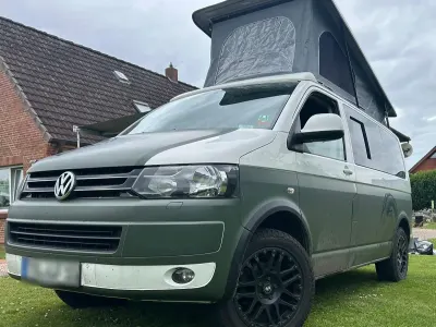 Gebraucht VW Multivan 140 PS (102 kW) 2012 Grün Van / Kleinbus