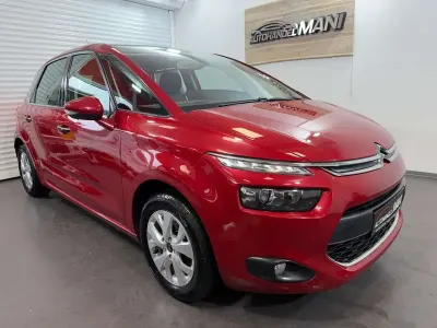 Używany Citroën C4 Intensive 156 KM (114 kW) 2014 Czerwony Sedan/Limuzyna