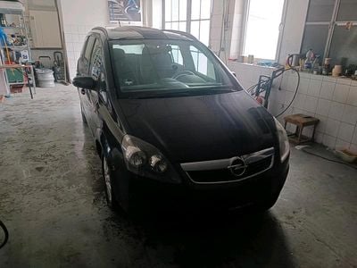 Usata Opel Zafira 110 CV (80 kW) 2005 Nero Monovolume