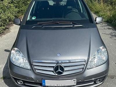 Mercedes A200