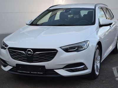 Weiß Gebraucht 2017 Opel Insignia Kombi | 8.890 € (Fairer Preis)
