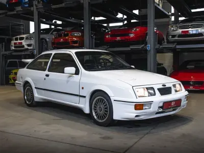 Brugt Ford Sierra RS 200 HK (147 kW) 1986 Hvid Sedan