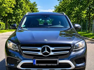 Gebraucht Mercedes GLC220 170 PS (125 kW) 2016 Silber SUV