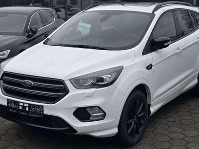 Gebraucht Ford Kuga ST-Line 150 PS (110 kW) 2019 Weiß SUV