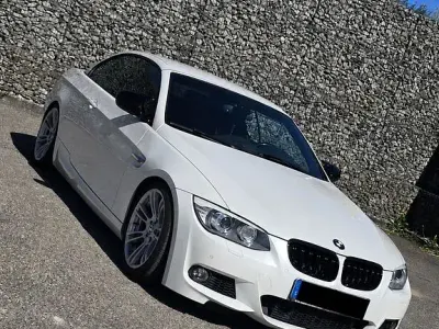 Gebraucht BMW 330 Cabriolet Performance 245 PS (180 kW) 2010 Weiß Cabrio