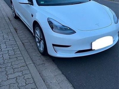 Gebraucht Tesla Model 3 207 kW (282 PS) 2022 Weiß Limousine