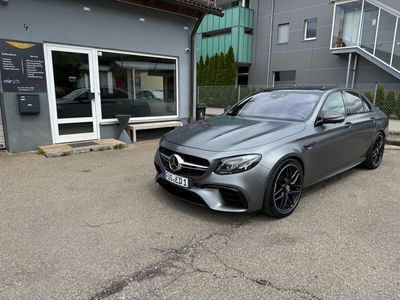 Mercedes E63 AMG
