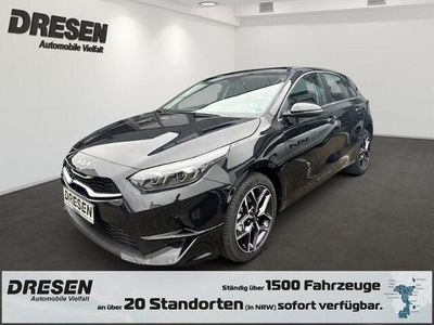 Gebraucht Kia Ceed Spirit 140 PS (102 kW) 2024 1k) black pearl m (schwarz Kleinwagen