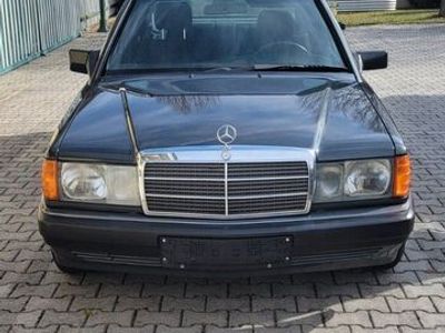 gebraucht Mercedes 190 1.8